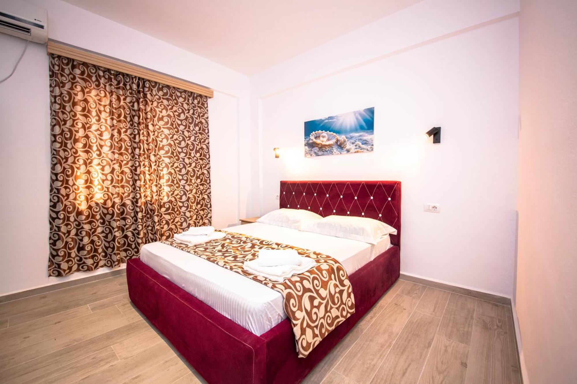 Hotel Perla Ksamil Exterior photo