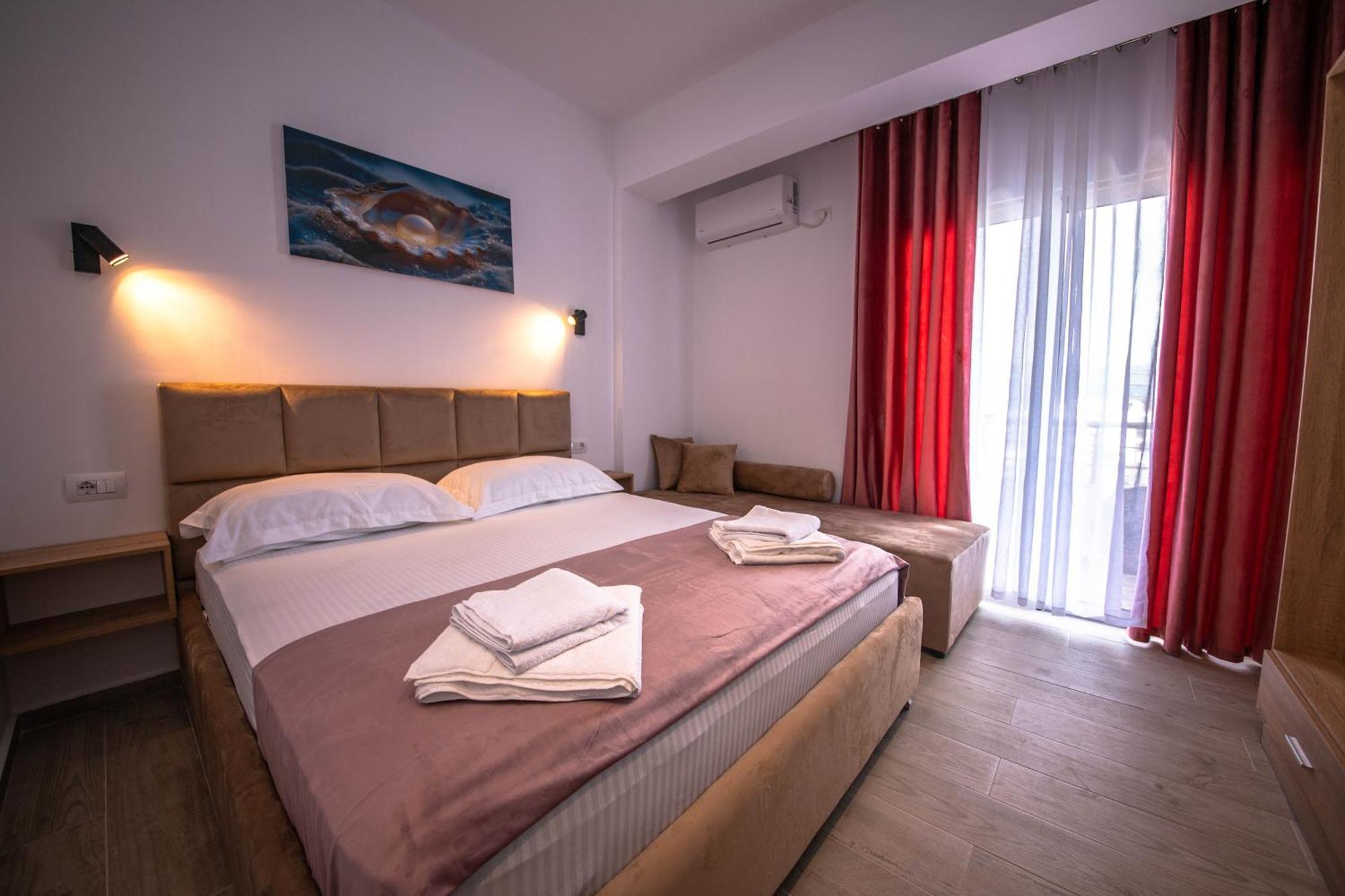 Hotel Perla Ksamil Exterior photo