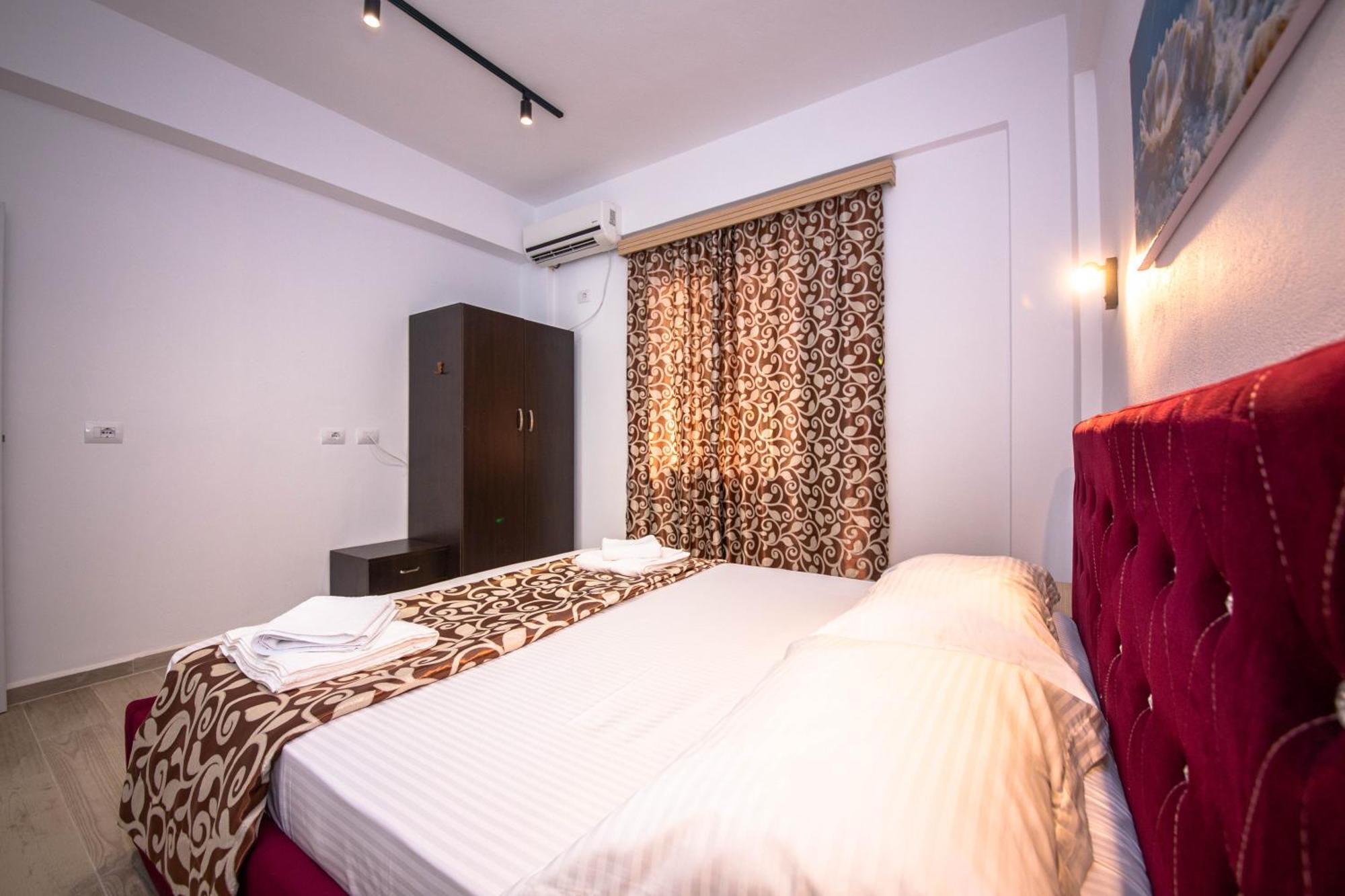 Hotel Perla Ksamil Exterior photo